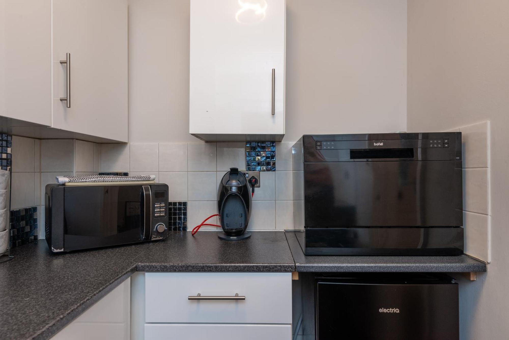 Worcester Fabulous Cherry Tree Mews Self Check In Dogs Welcome By Prior Arrangement , 2 Double Bedrooms ,Super Fast Wi-Fi, With Free Off Road Parking For 2 Vehicles Near Royal Hospital And Woodland Walks エクステリア 写真