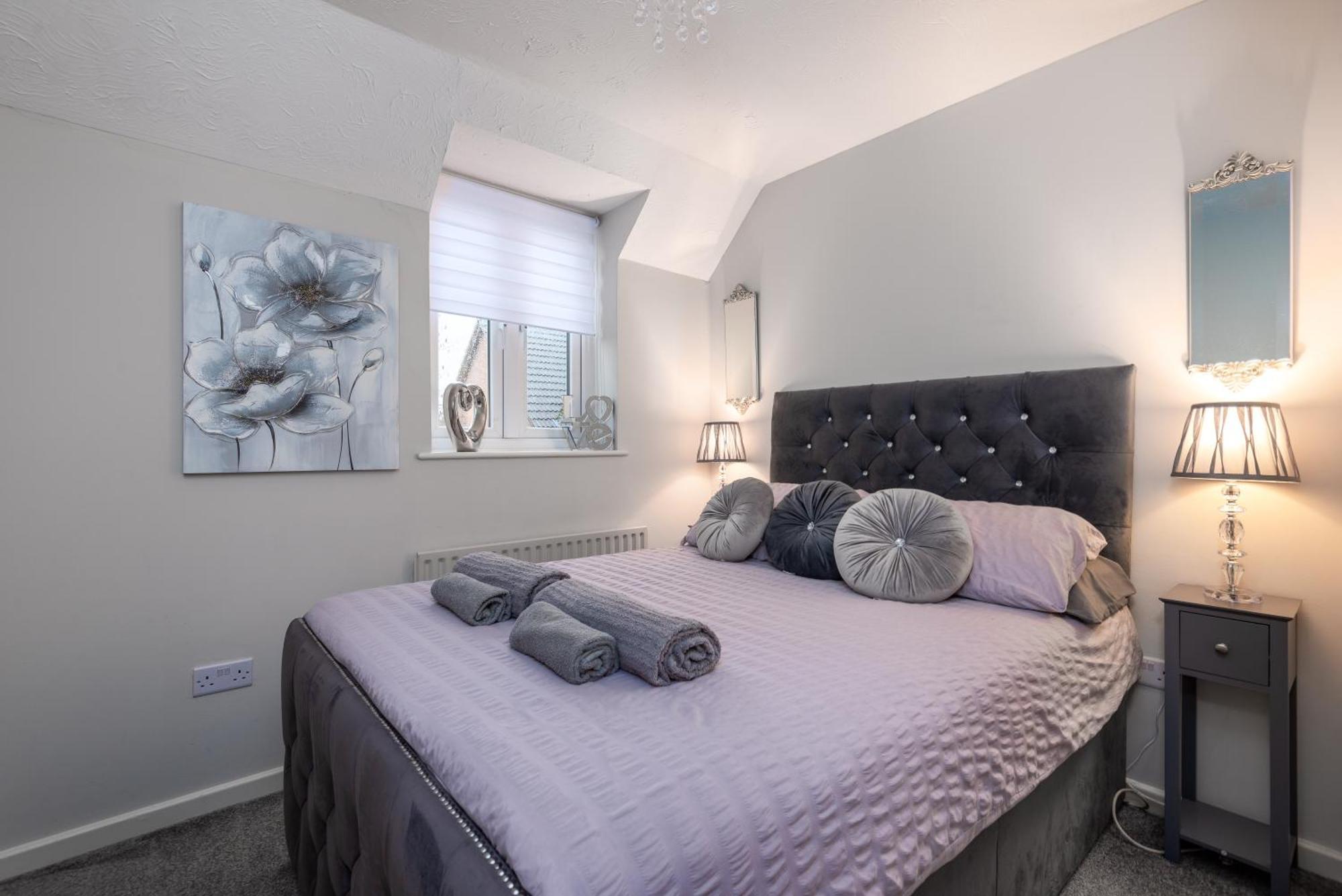 Worcester Fabulous Cherry Tree Mews Self Check In Dogs Welcome By Prior Arrangement , 2 Double Bedrooms ,Super Fast Wi-Fi, With Free Off Road Parking For 2 Vehicles Near Royal Hospital And Woodland Walks エクステリア 写真